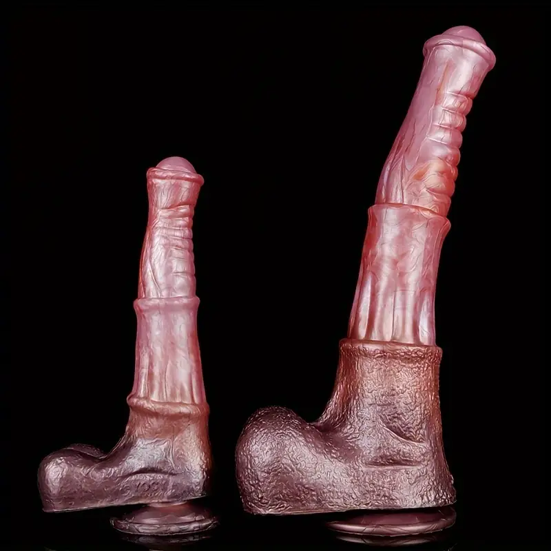 Жалаңаш адамдар жағажайда тыңшылық жасады Қынаптың тереңдігі бойынша бәсекелестік